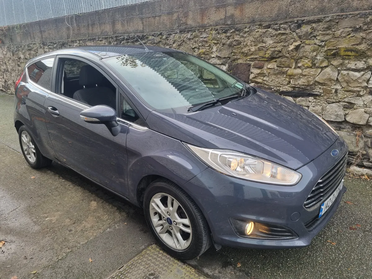 Ford Fiesta 2014 Perfect 1st car - Image 2