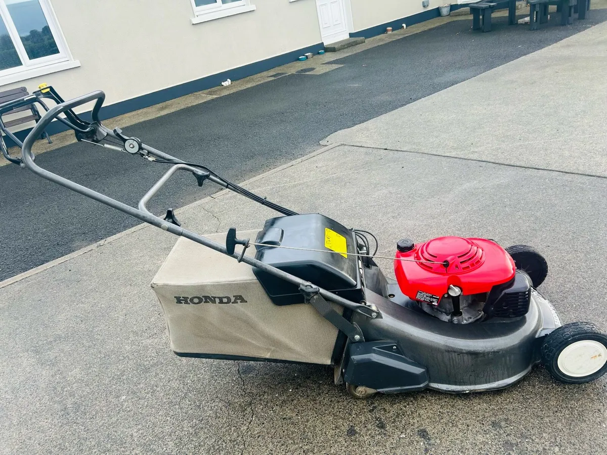 Honda HRD 535 mower - Image 3