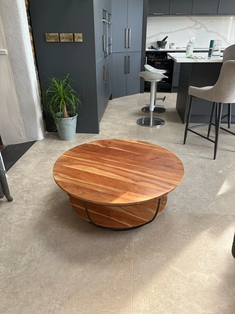 2 oak units and circular coffee table cherrywood - Image 2