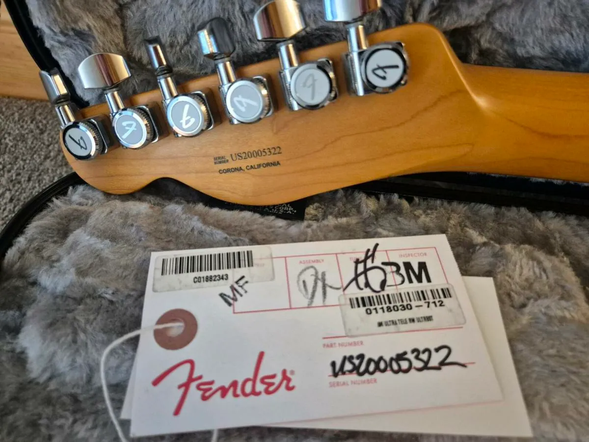 Fender Ultra Telecaster 2020, ultraburst, rosewood - Image 3