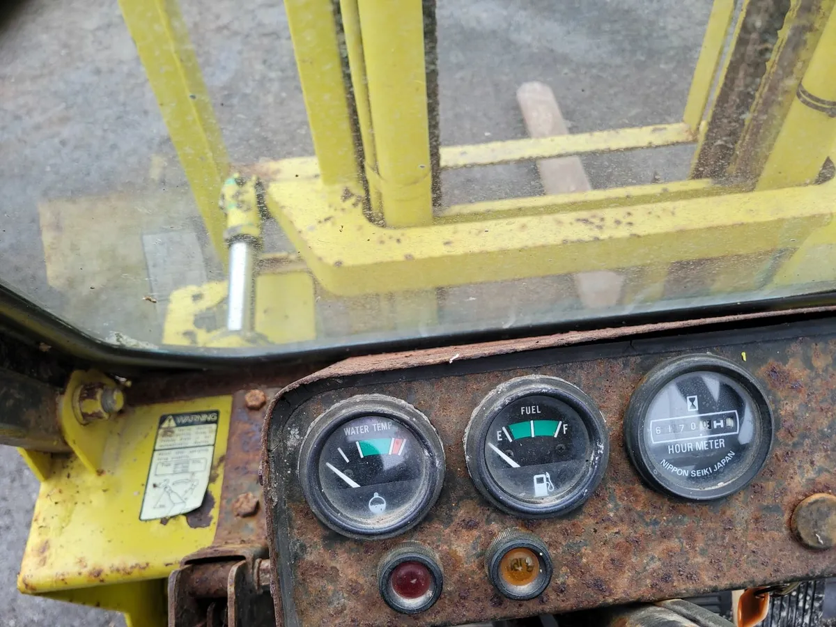 Forklift  Mitsubishi 2,5 ton gas - Image 2