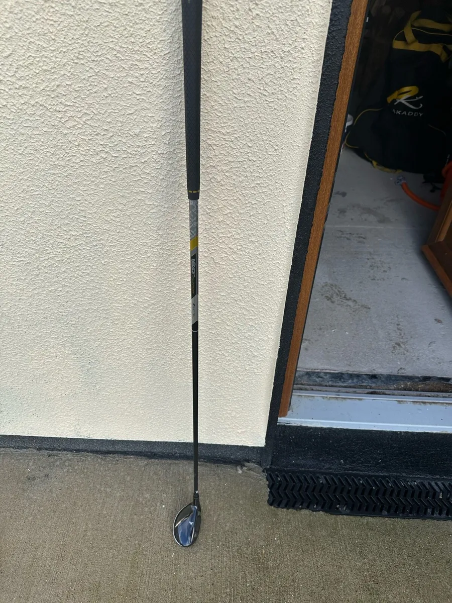 Cobra hybrid golf club - Image 1