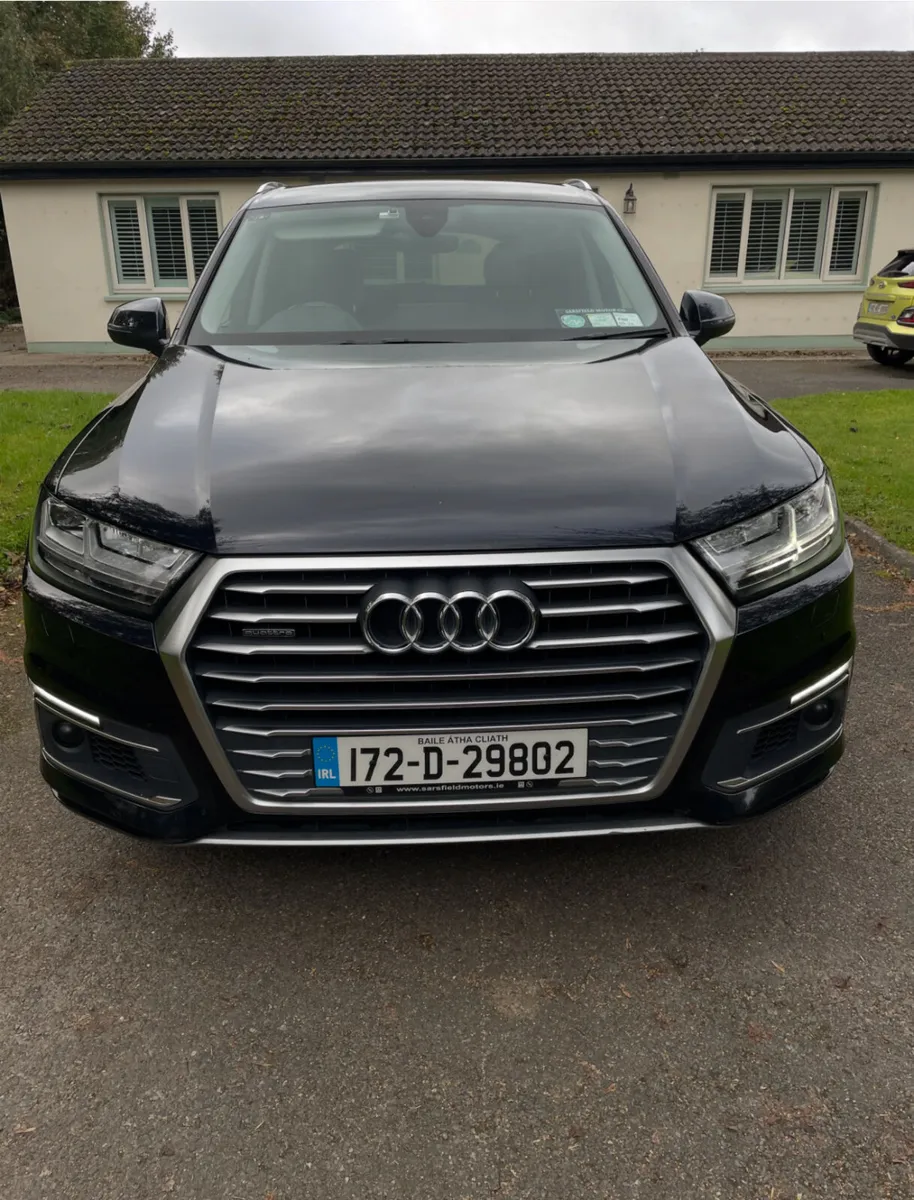 Audi Q7 - Image 2