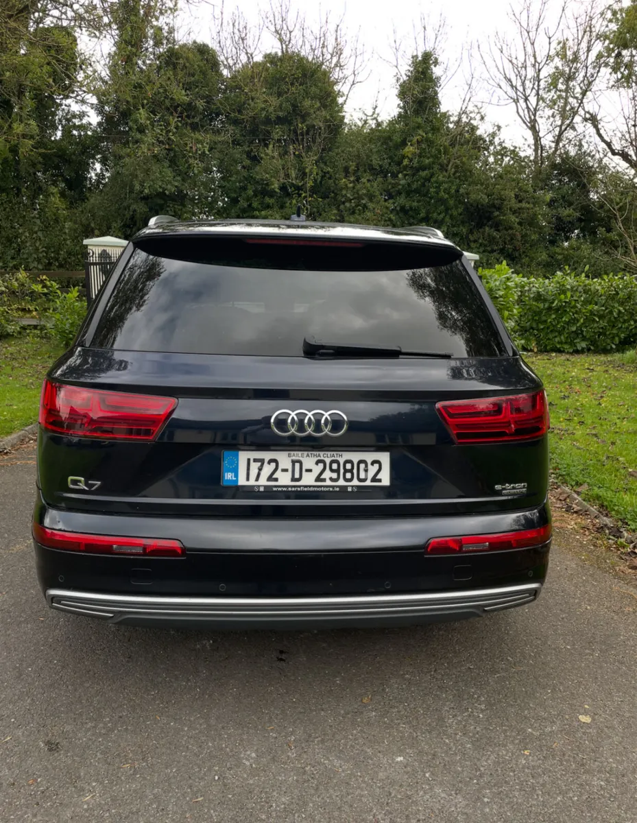 Audi Q7 - Image 4