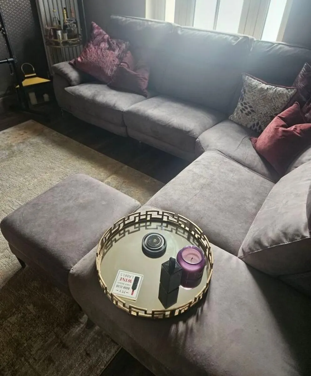 L shaped electric recling couch - Image 2