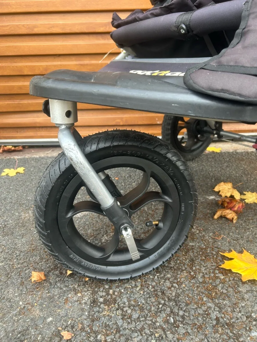 Out & About Nipper 360 Double Buggy - Image 3