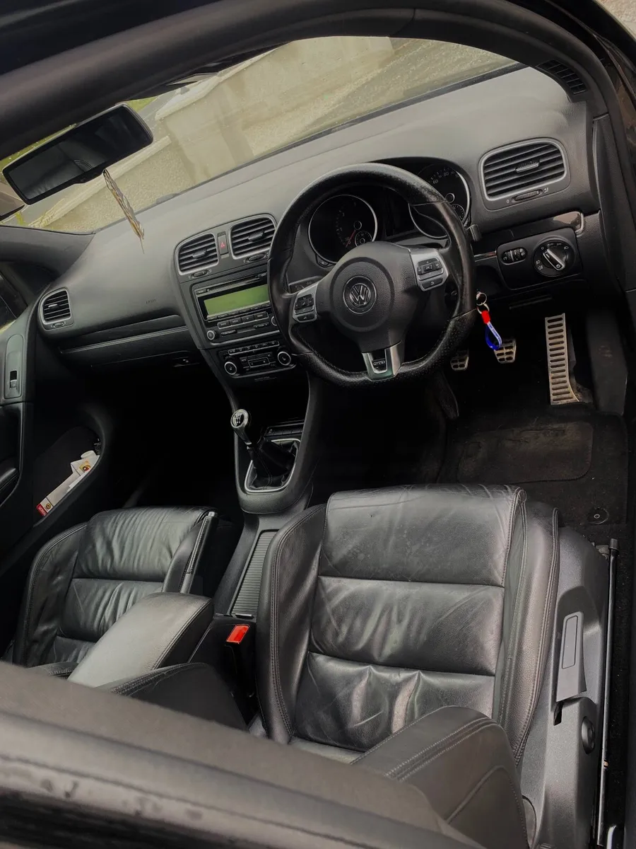 Volkswagen Golf GTD 2012 - Image 2