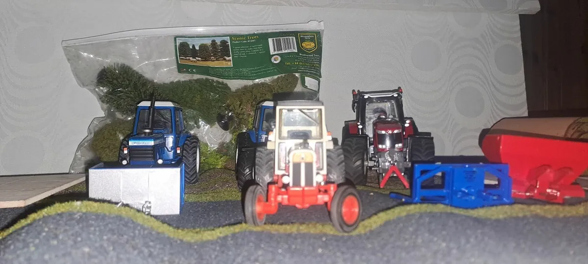 Farm toys - Image 1