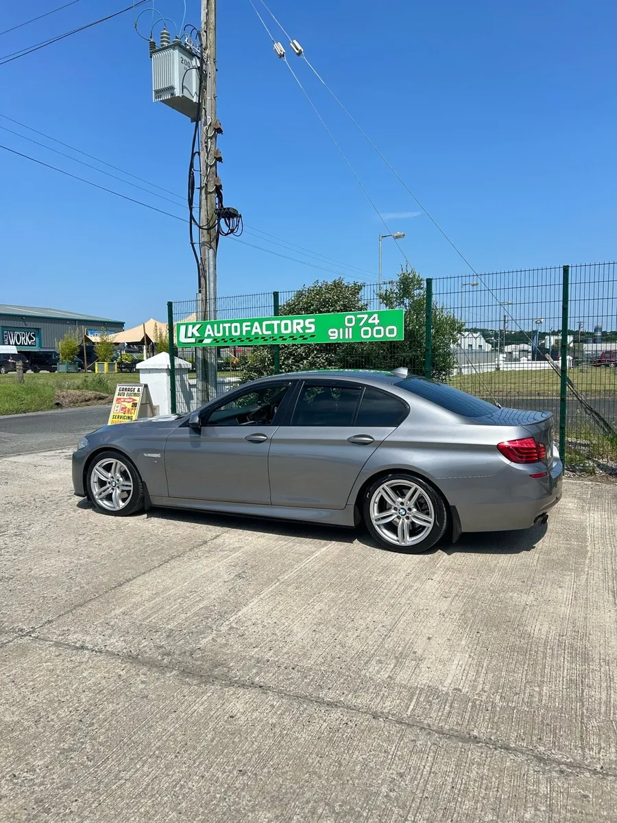 2015 BMW 520d M SPORT - Image 4