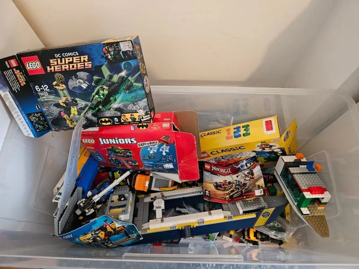 Multiple Lego sets. (15 sets) - Image 4