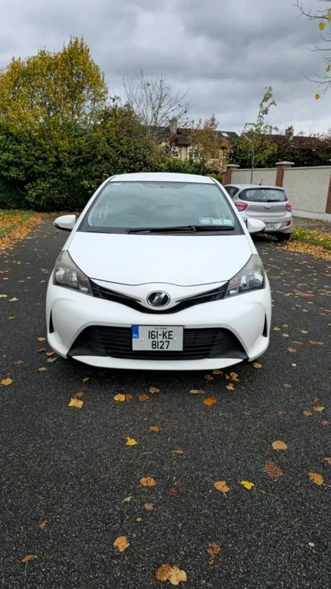 2016 Toyota Vitz 1 litre CVT Automatic - Image 1