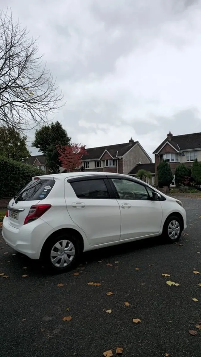 2016 Toyota Vitz 1 litre CVT Automatic - Image 3