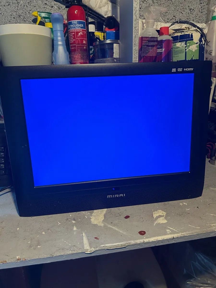 Mirai TV model DTL-719s300 and Dell - Image 1