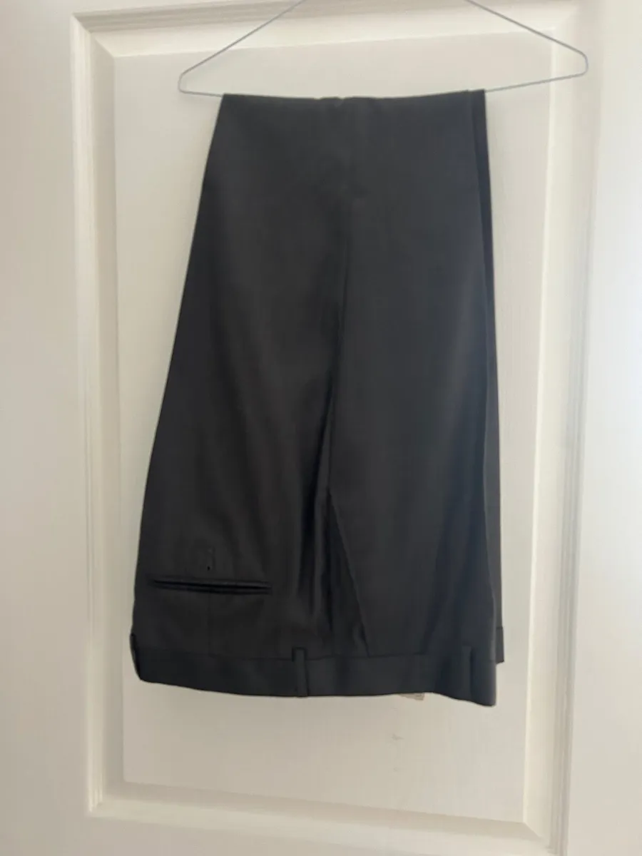 Marc Darcy 3 piece suit - Image 1