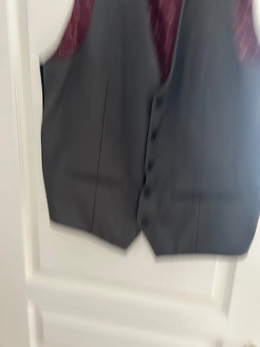 Marc Darcy 3 piece suit - Image 4