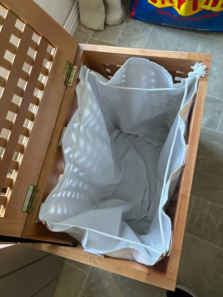 Laundry basket - Image 3