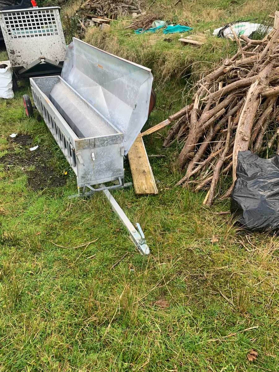 Sheep Feeder - Image 2