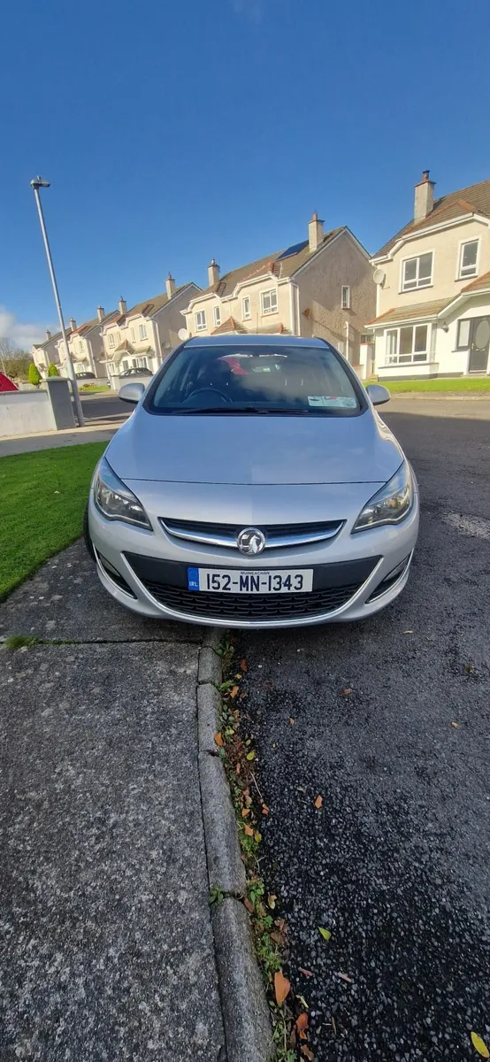 Vauxhall Astra 2015 - Image 2