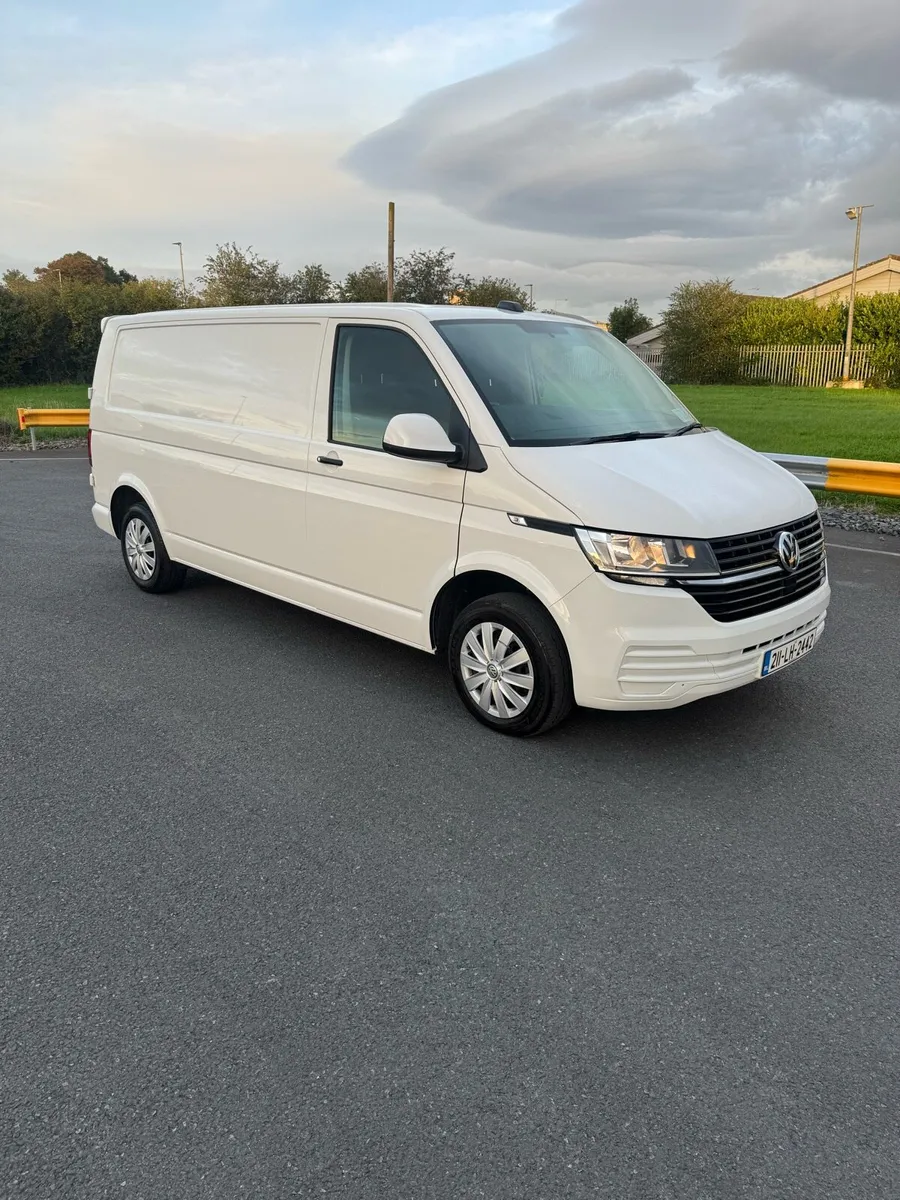 Volkswagen transporter - Image 1
