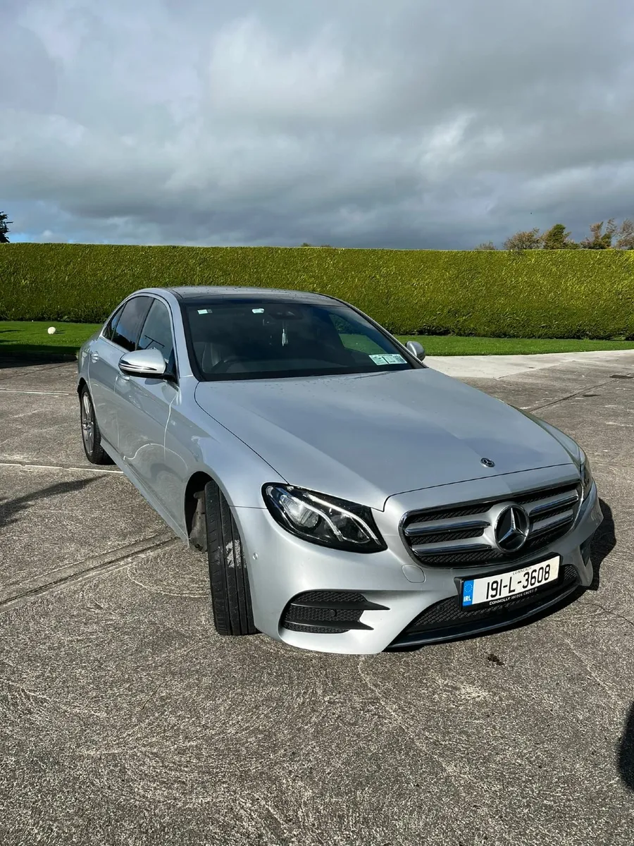 Mercedes-Benz E-Class 2019 Premium Panoramic Roof - Image 1