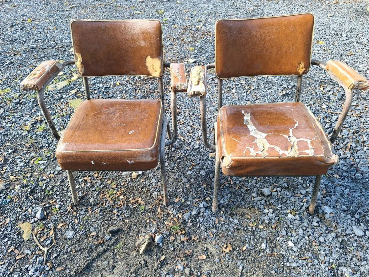 2 Chairs - Image 1