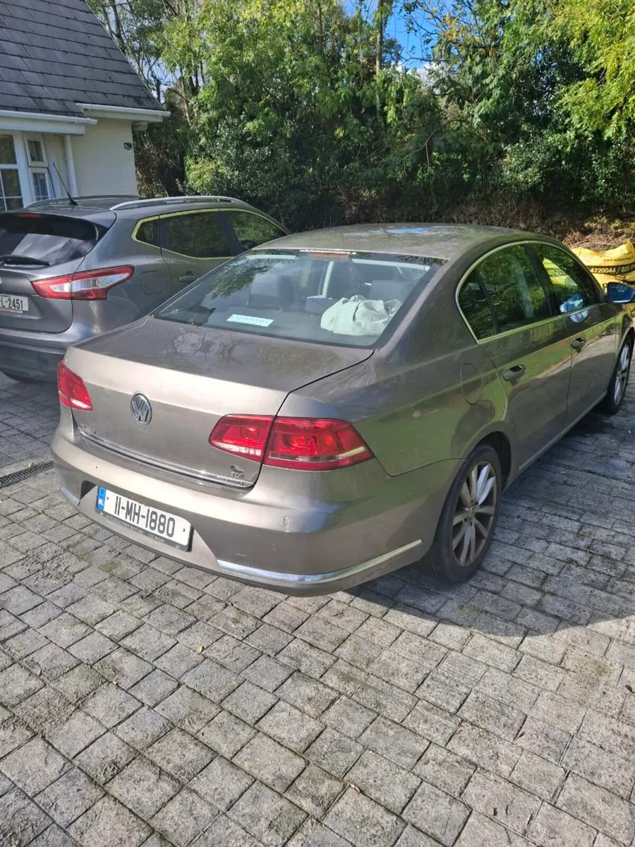 Volkswagon Passat - Image 2