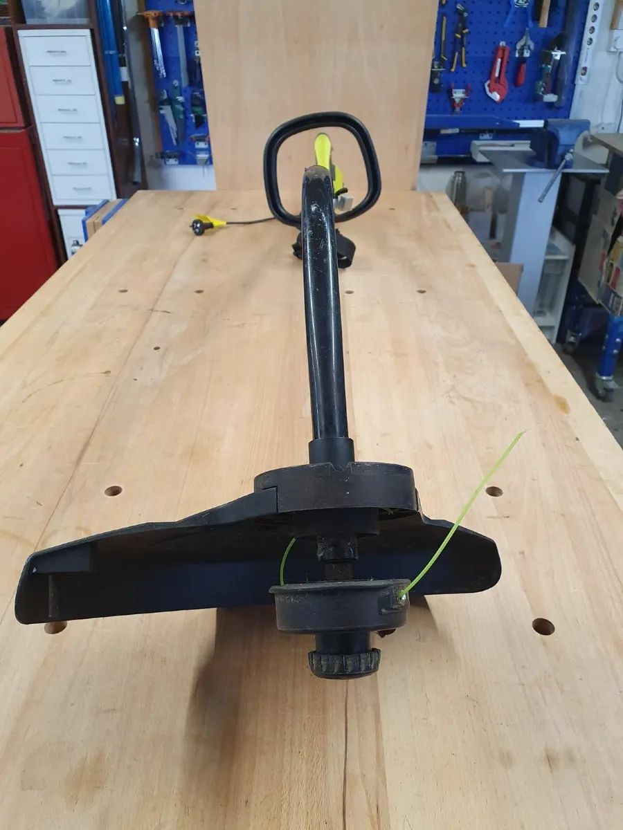 Electric strimmer - Image 2