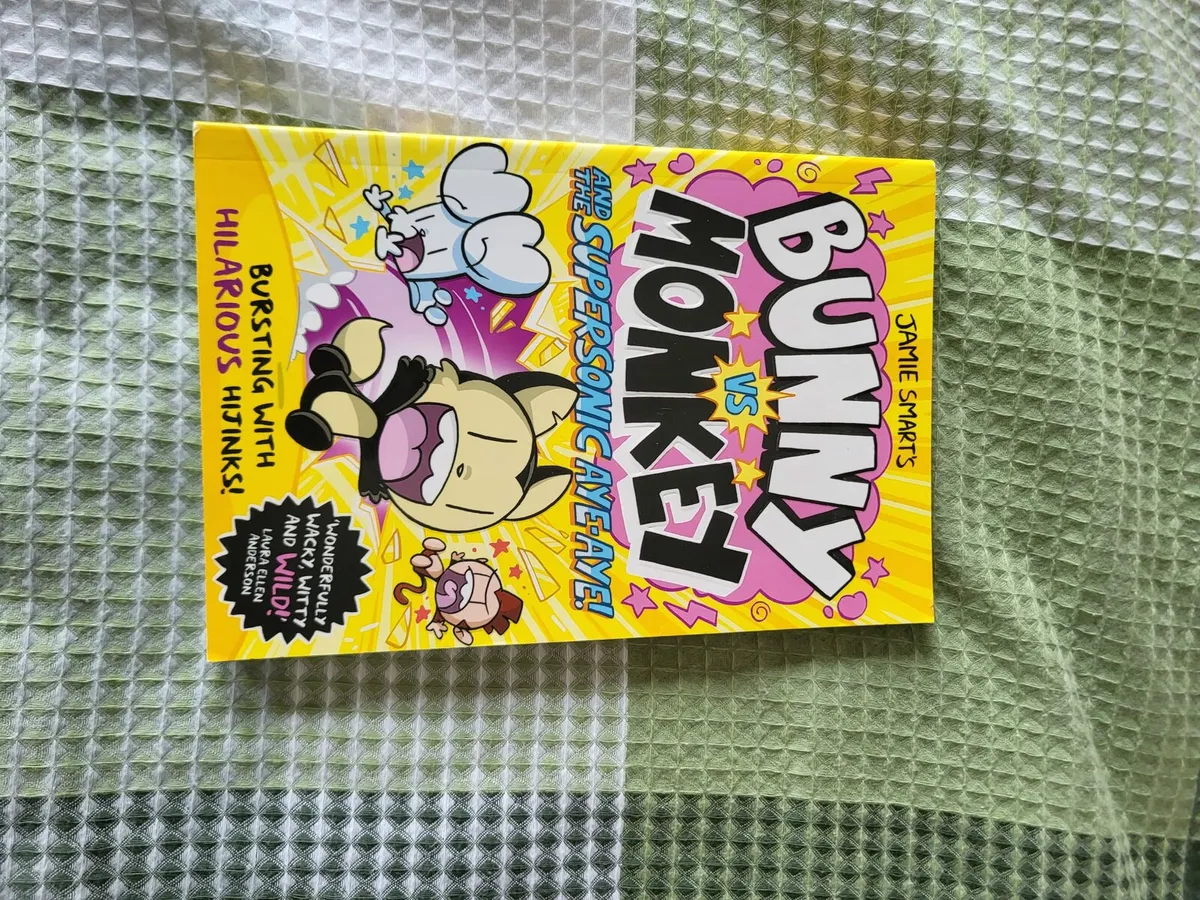 Books - Image 4