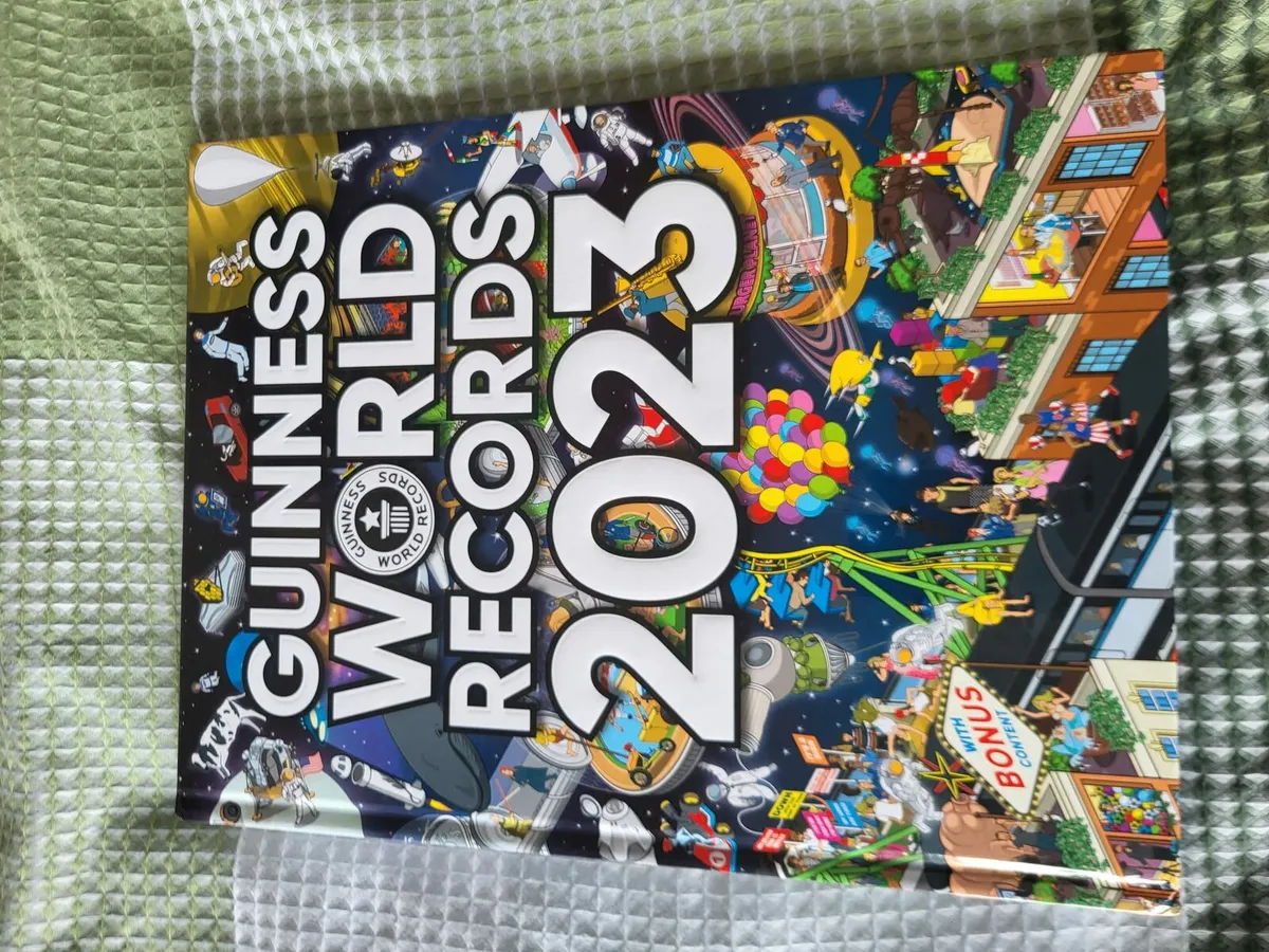 Books - Image 3