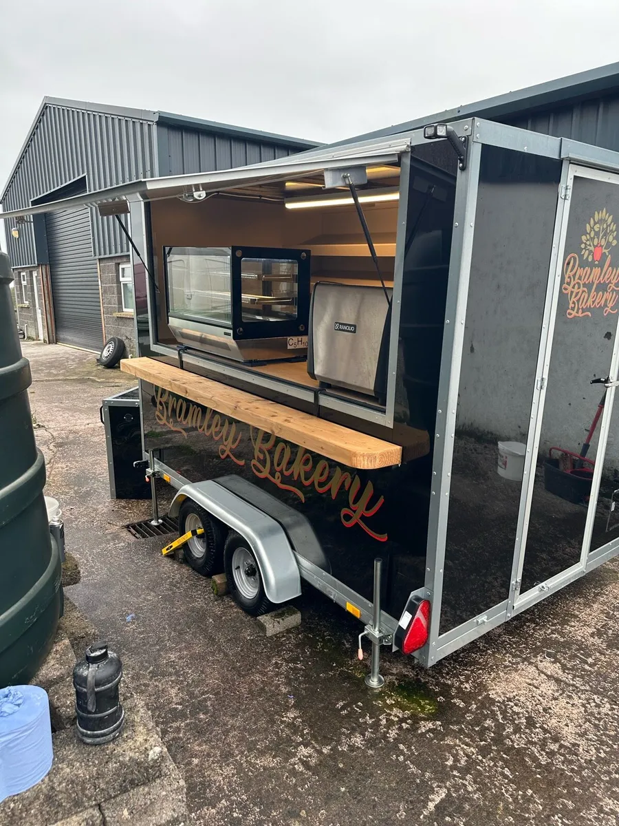 *NEW* Bakery/Coffee Trailer - Image 2