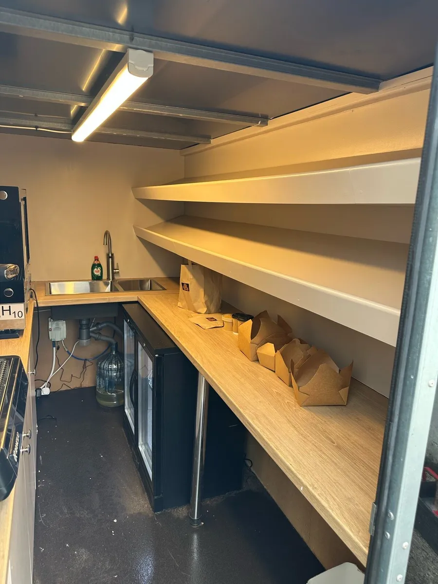 *NEW* Bakery/Coffee Trailer - Image 4