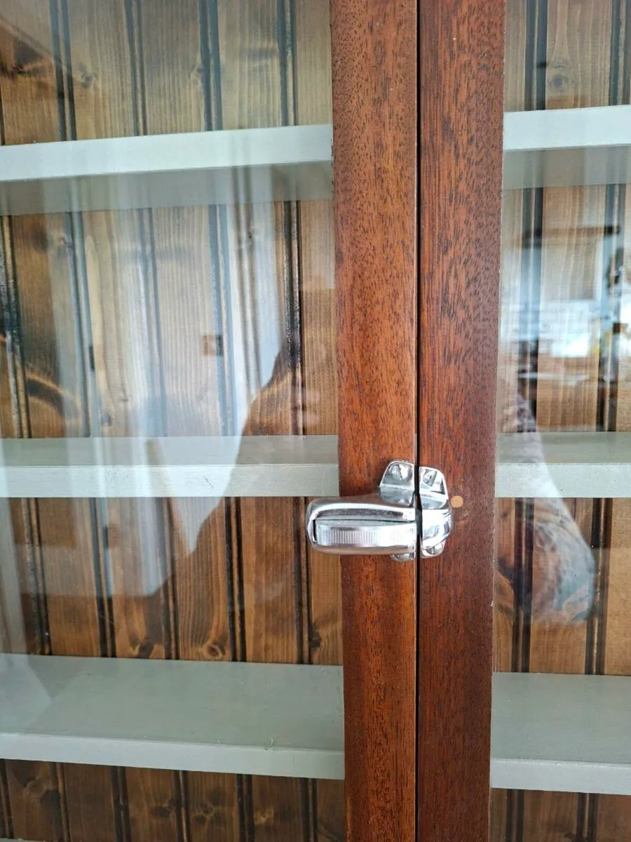 Wall cabinet - Image 3