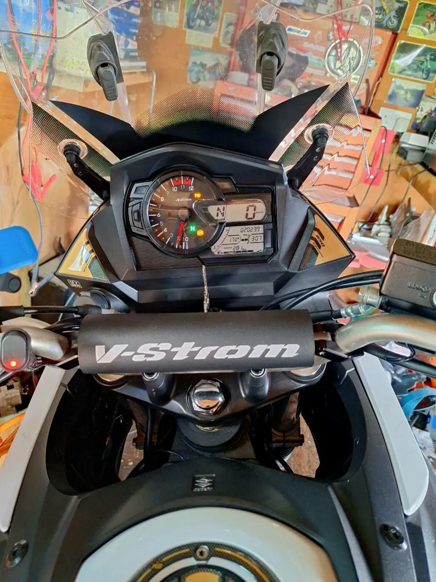 Suzuki v strom 650xt - Image 2