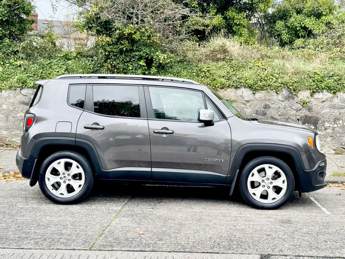 Jeep Renegade 2016!!1.6D LIMITED EDITION!!ONLY 33K - Image 2
