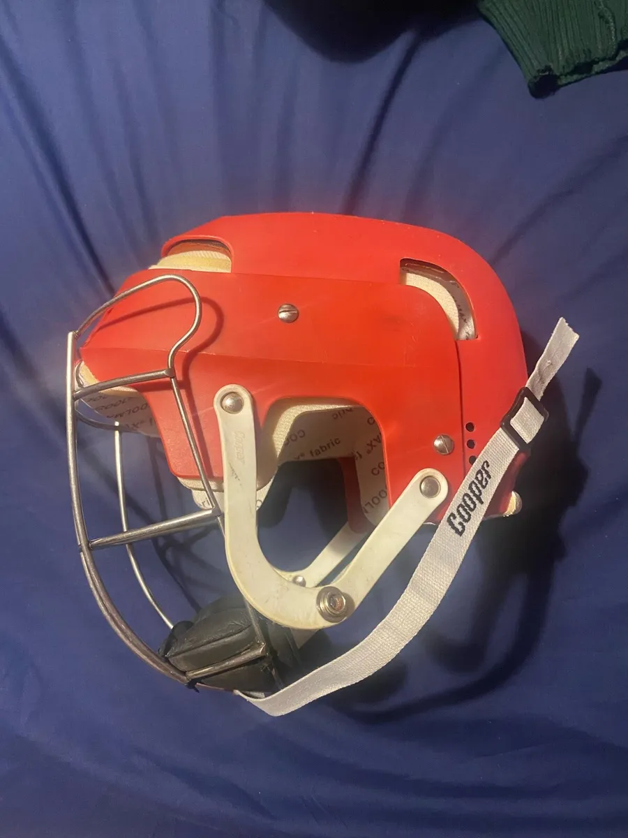 Cooper hurling helmet - Image 1