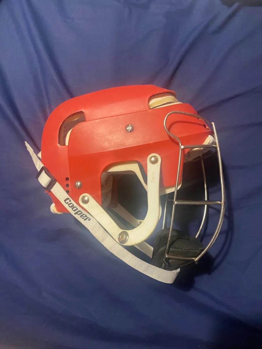 Cooper hurling helmet - Image 3