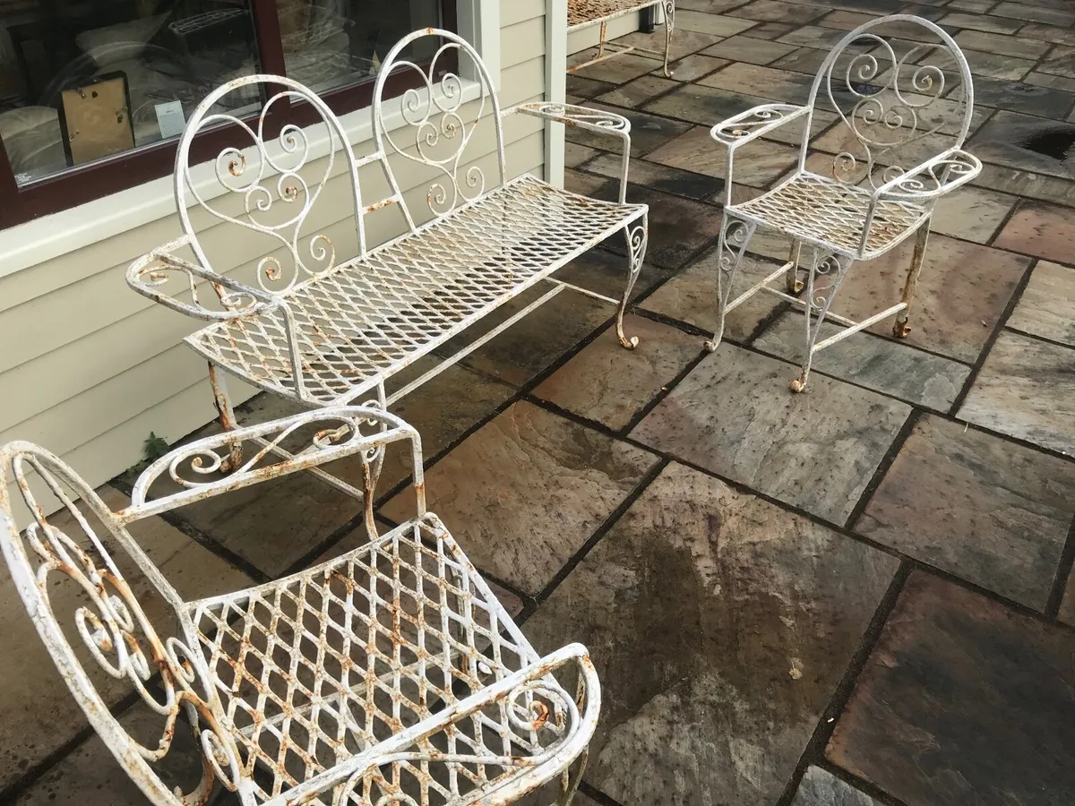 Cast iron garden furniture