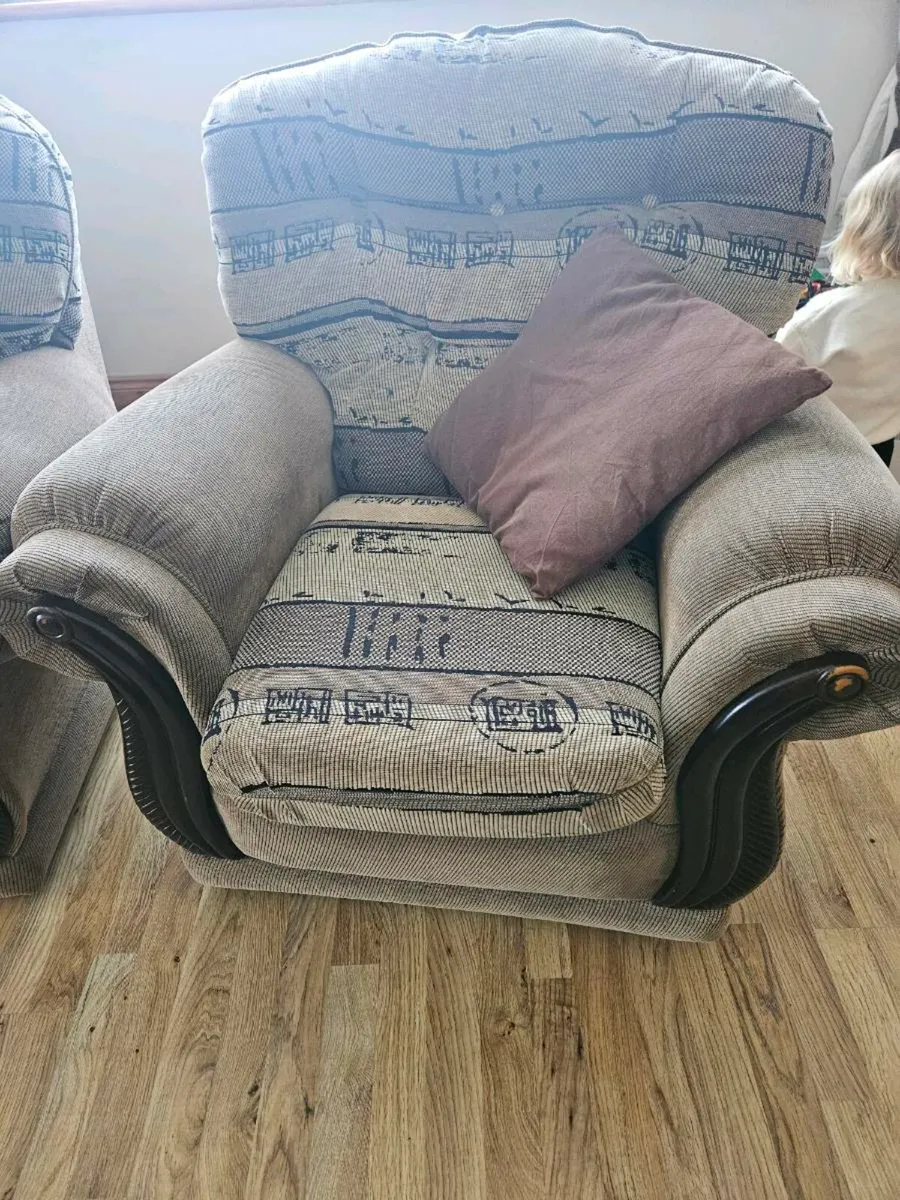3 piece suite - Image 4