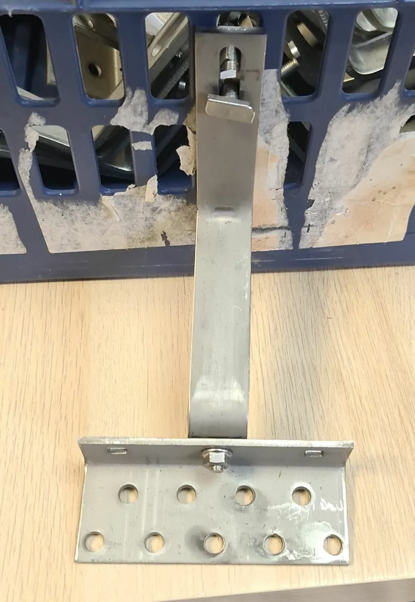 Stainless Steel Roof Mounting Brackets for Solar - Image 3