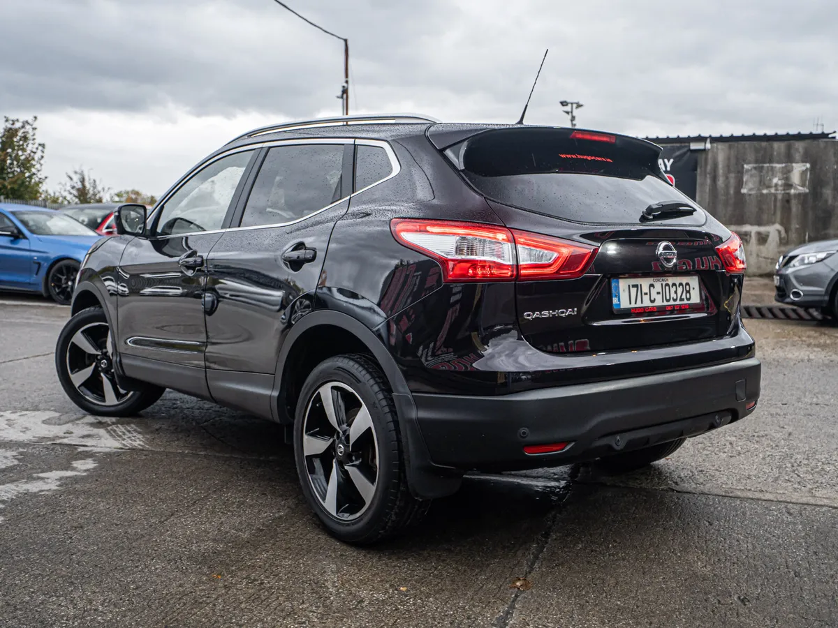 2017 Qashqai 1.5 PREMIUM/High spec/1yr warranty - Image 2