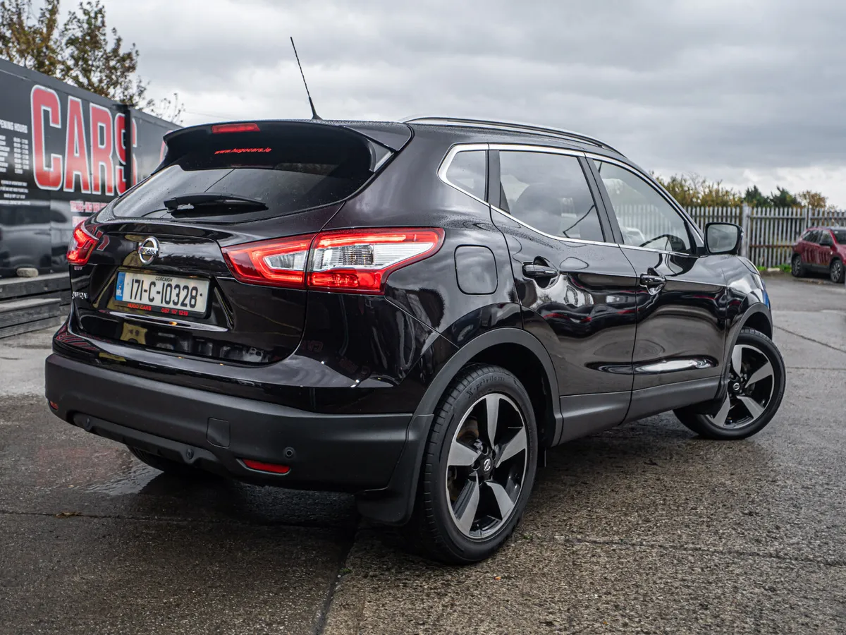 2017 Qashqai 1.5 PREMIUM/High spec/1yr warranty - Image 3