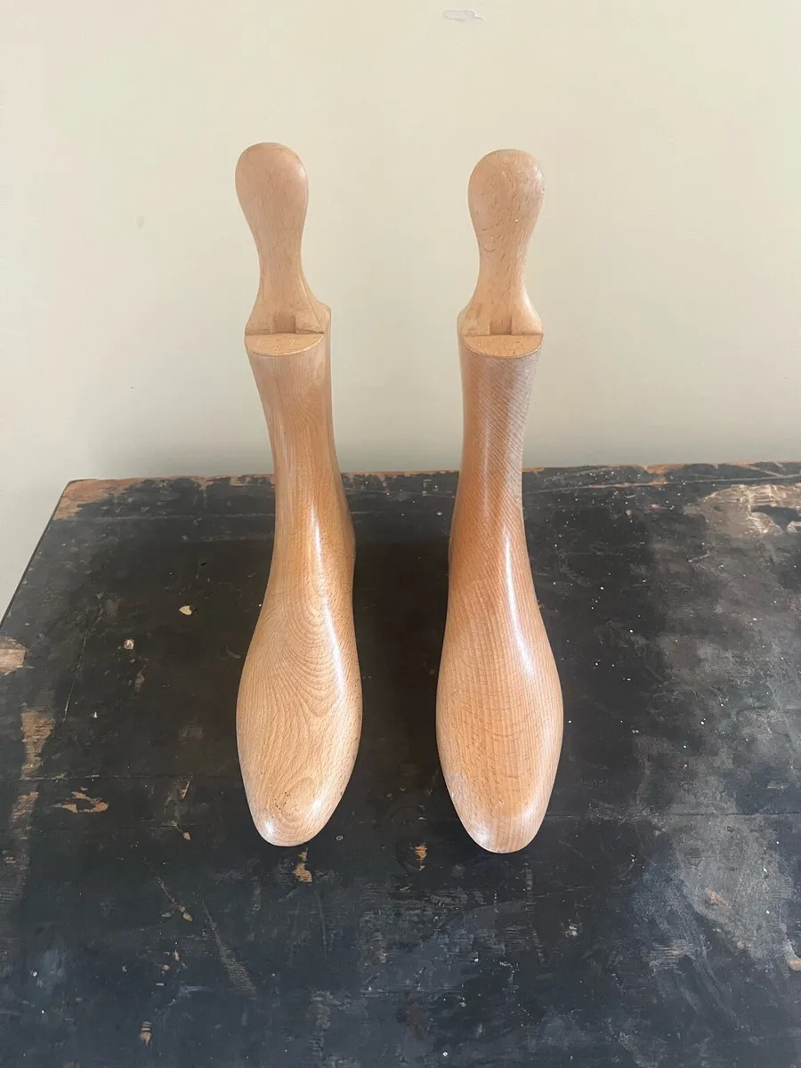 Vintage Ladies Shoe Trees - Image 3