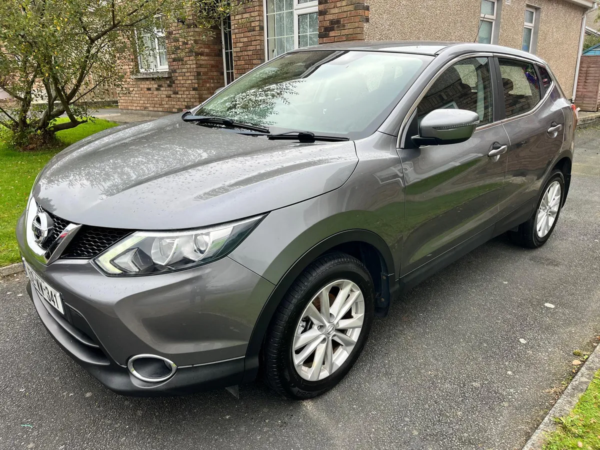 152 NISSAN QASQAI DIESEL 1 Owner LOW MILAGE - Image 2