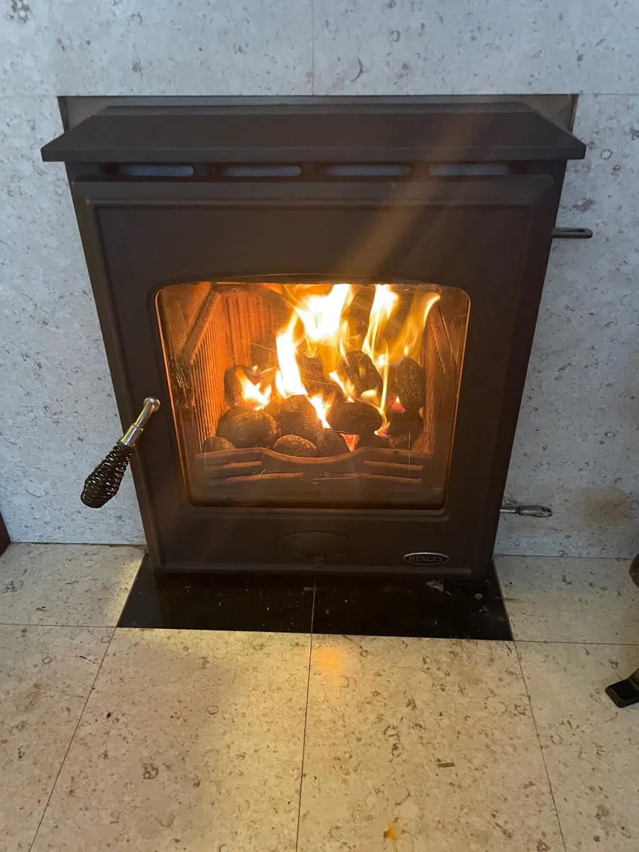 Henley Stove - Image 4