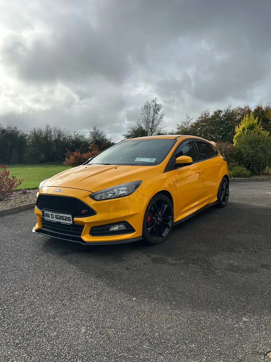 Ford Focus ST-2 - Image 1