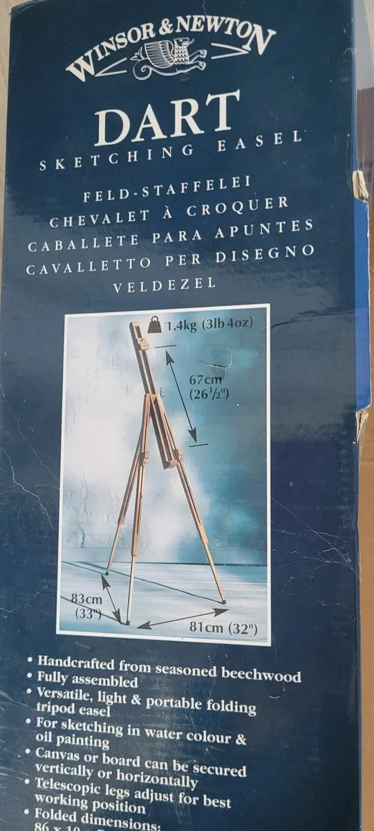 ARTISTS EASEL - Image 1
