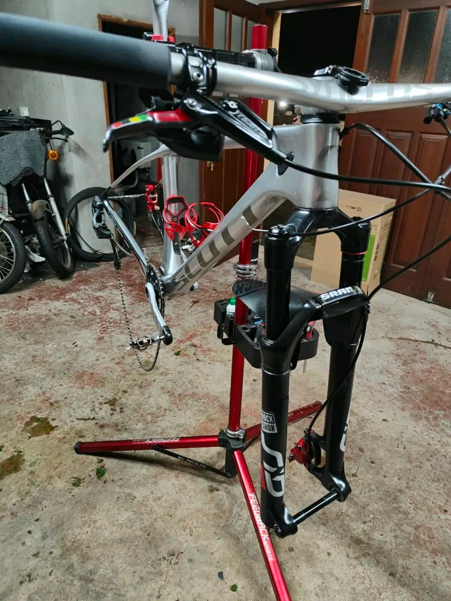 Scott scale rc 900 world cup - Image 1