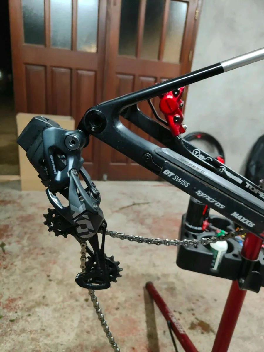 Scott scale rc 900 world cup - Image 4