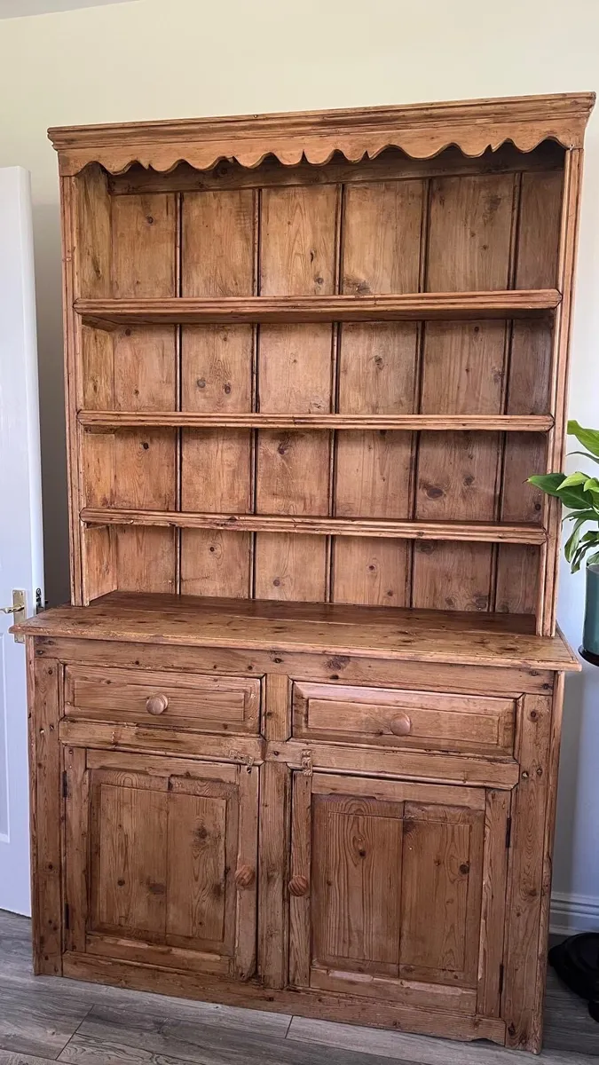 Rustic wooden display cabinet - Image 2