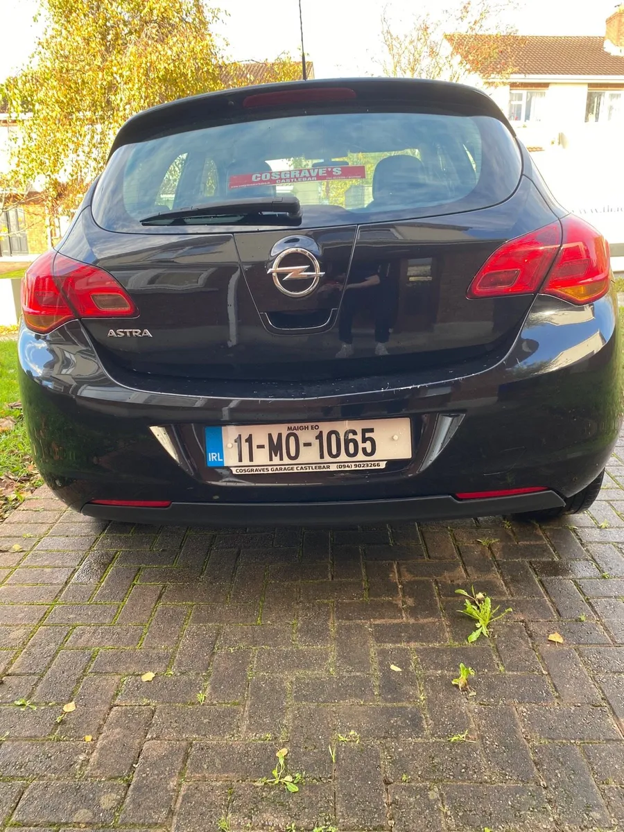 2011 Opel Astra - Image 4